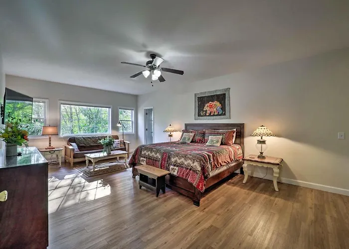 Banner Elk Haven Majestic Mountain Views And Deck!