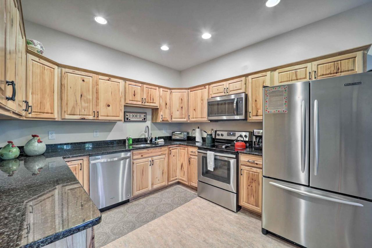 Haven Majestic Mountain Views And Deck! *