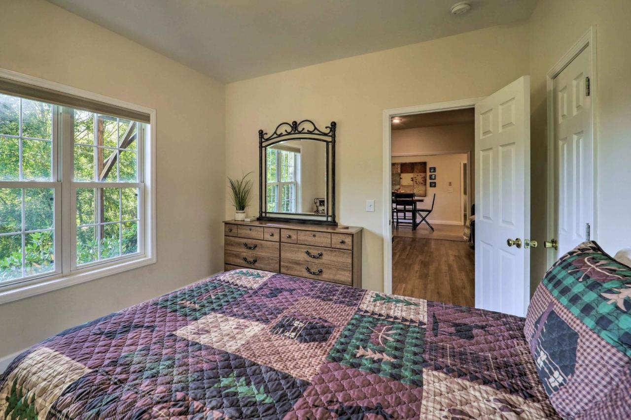 Haven Majestic Mountain Views And Deck! Banner Elk