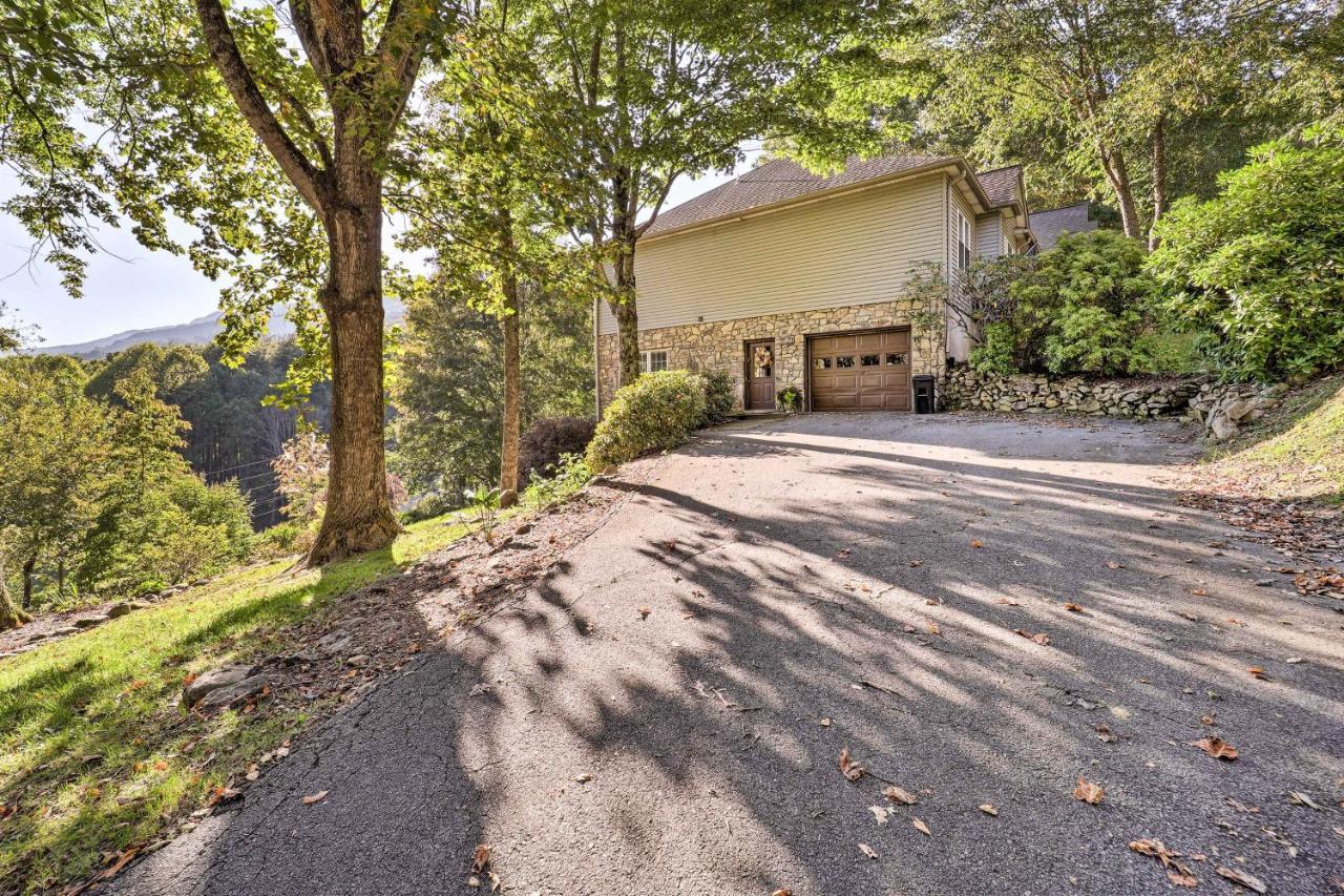 Apartment Haven Majestic Mountain Views And Deck! *