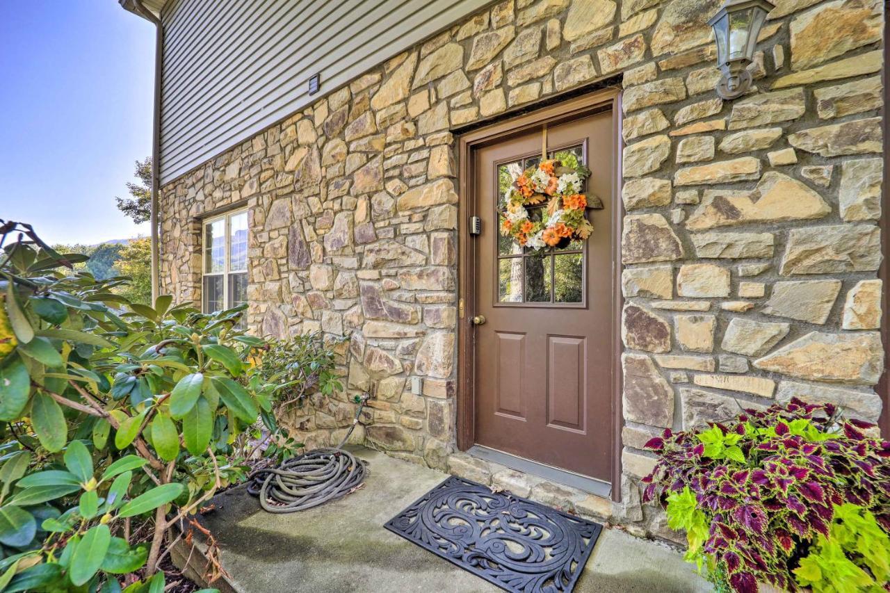 Haven Majestic Mountain Views And Deck! * Banner Elk